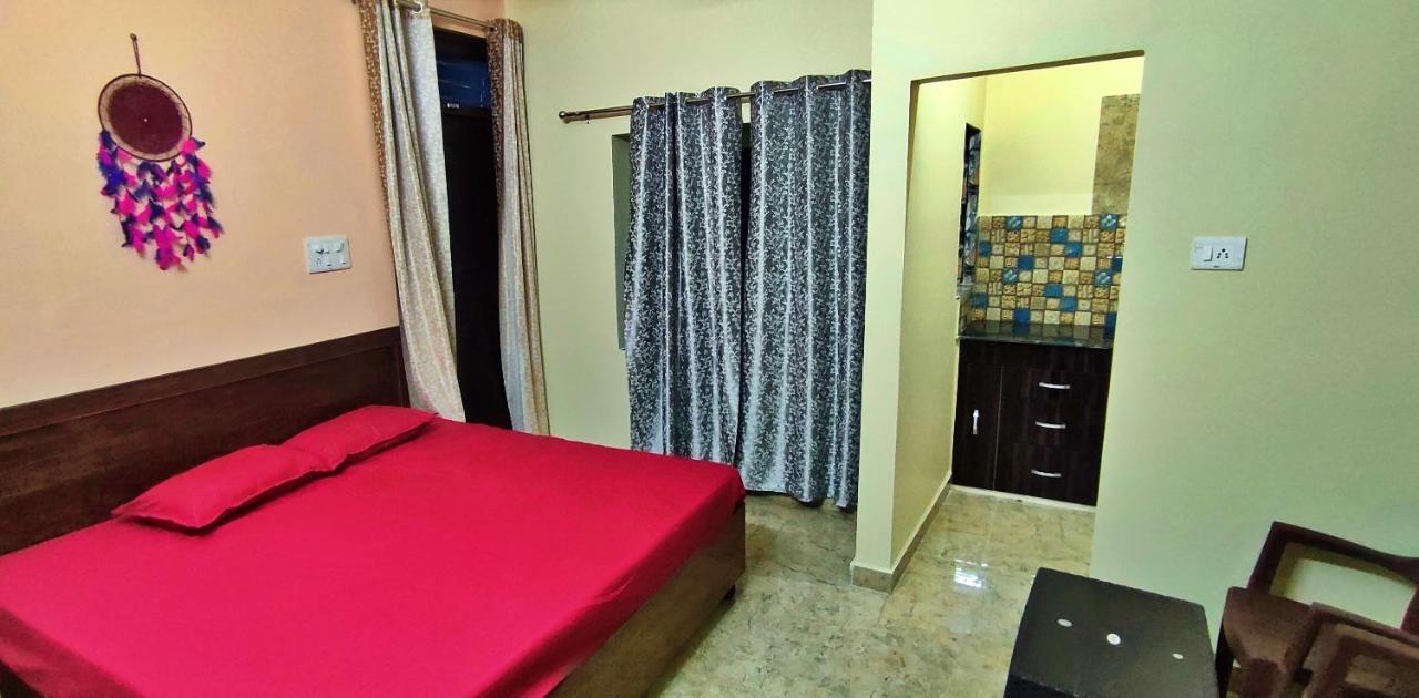 Anandam Home Stay Risikés Kültér fotó