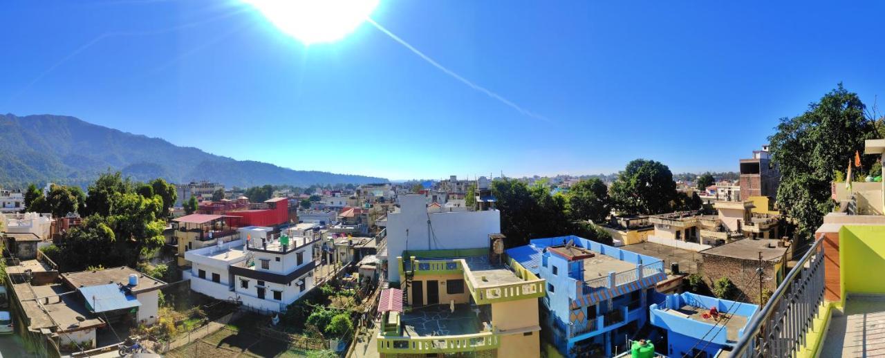 Anandam Home Stay Risikés Kültér fotó