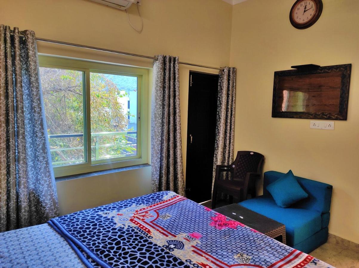 Anandam Home Stay Risikés Kültér fotó