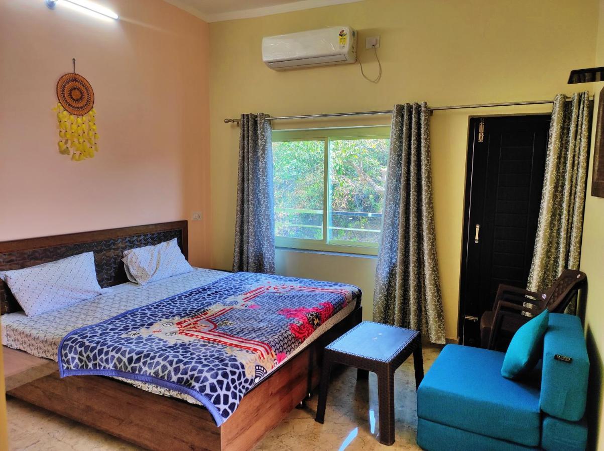 Anandam Home Stay Risikés Kültér fotó
