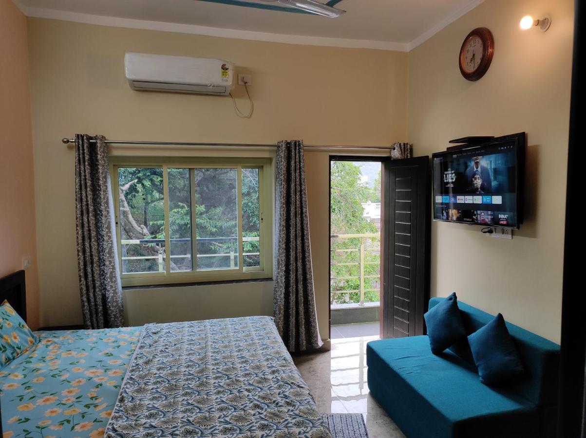 Anandam Home Stay Risikés Kültér fotó