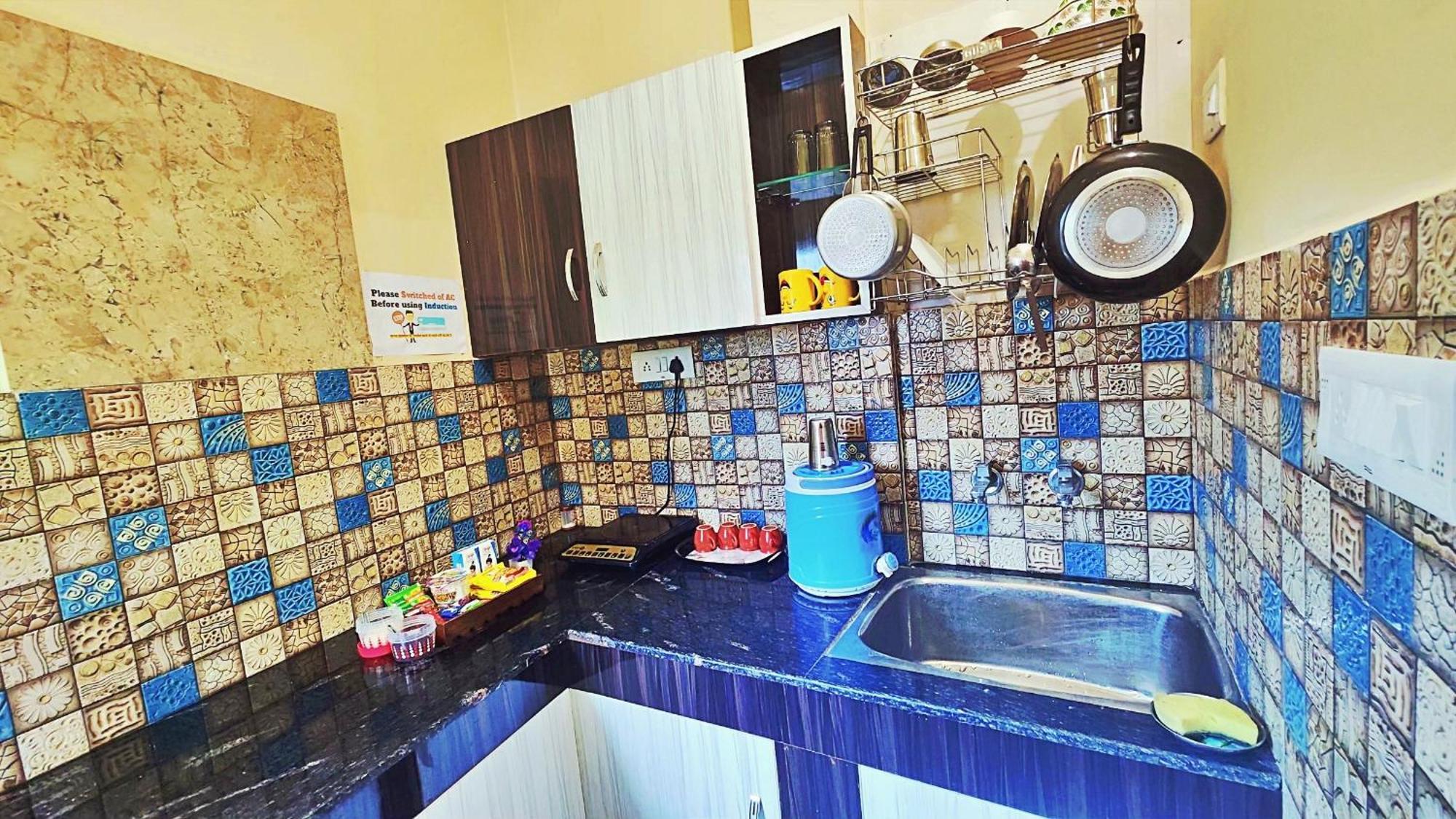 Anandam Home Stay Risikés Kültér fotó