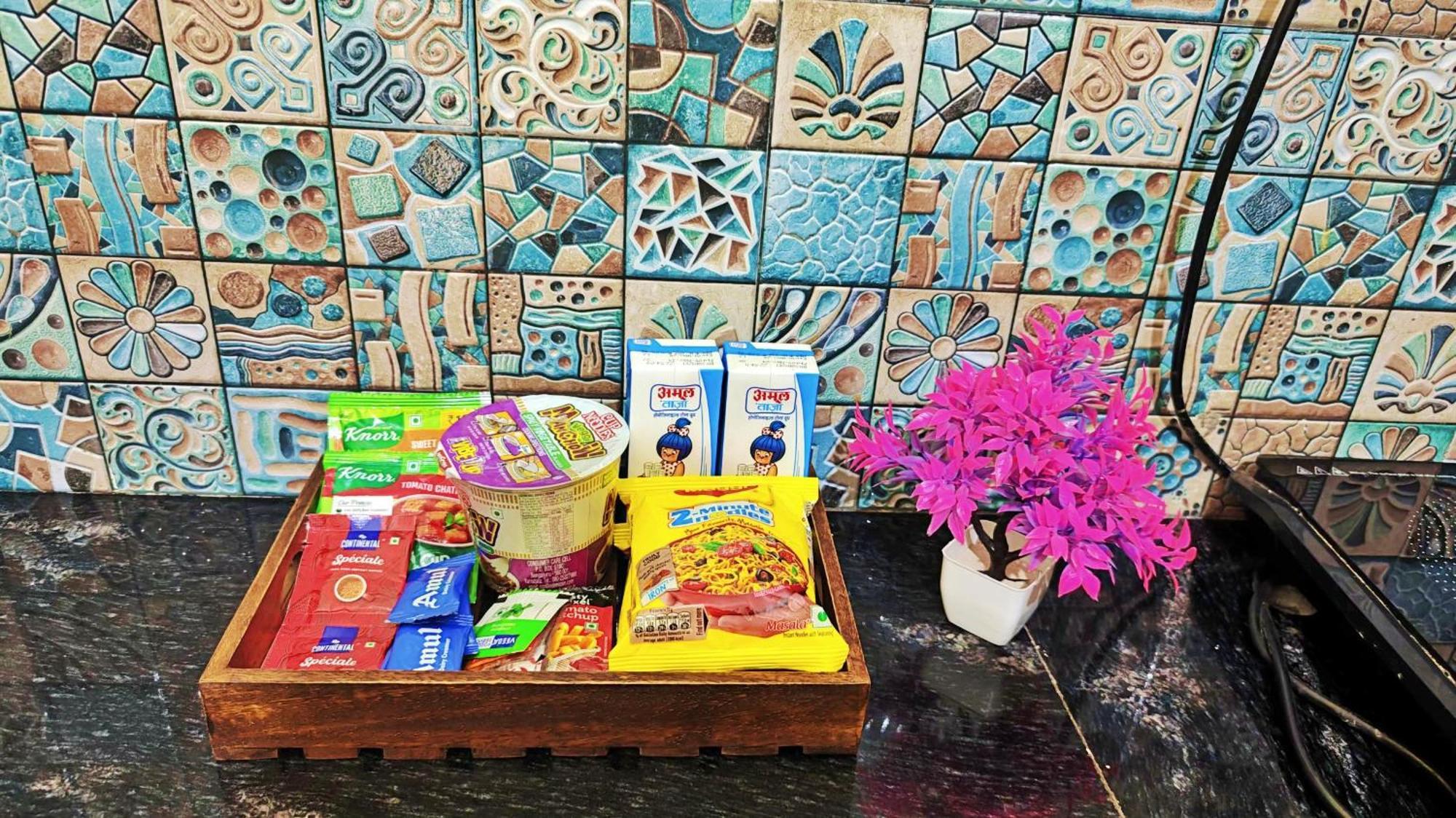 Anandam Home Stay Risikés Kültér fotó
